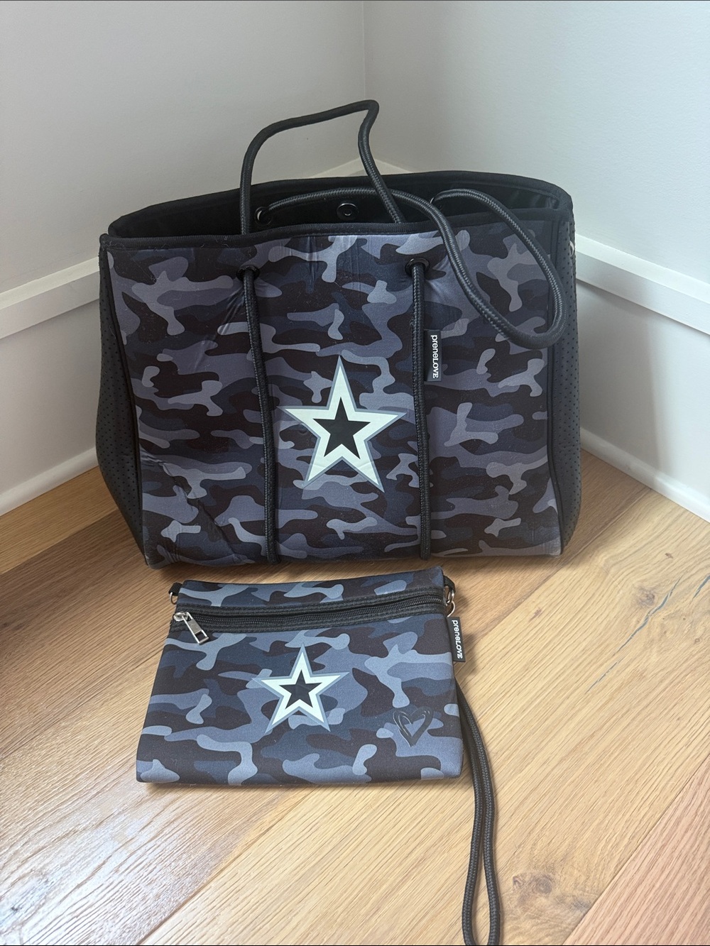 PreneLove Largw Grey Camo Star Tote with Matching Pouch
